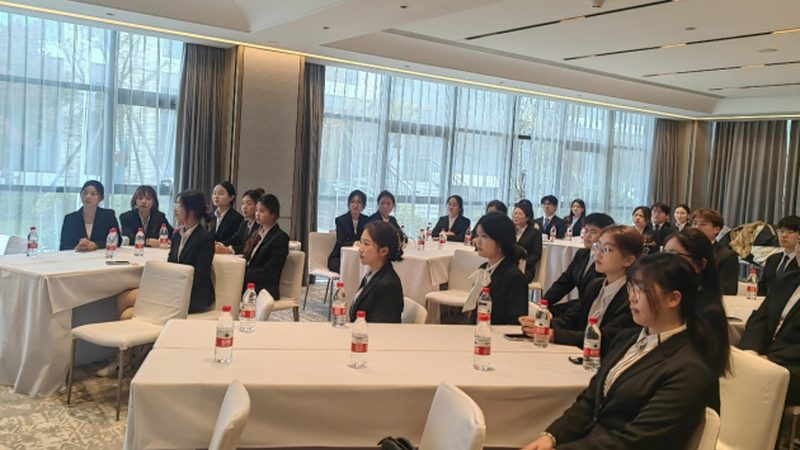度假村价格之谜：揭秘一晚价格背后的因素